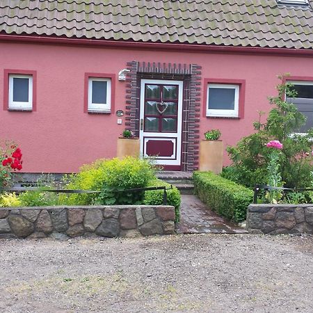 フェーマルンHaus Am Teich - Teichblickアパートメント エクステリア 写真